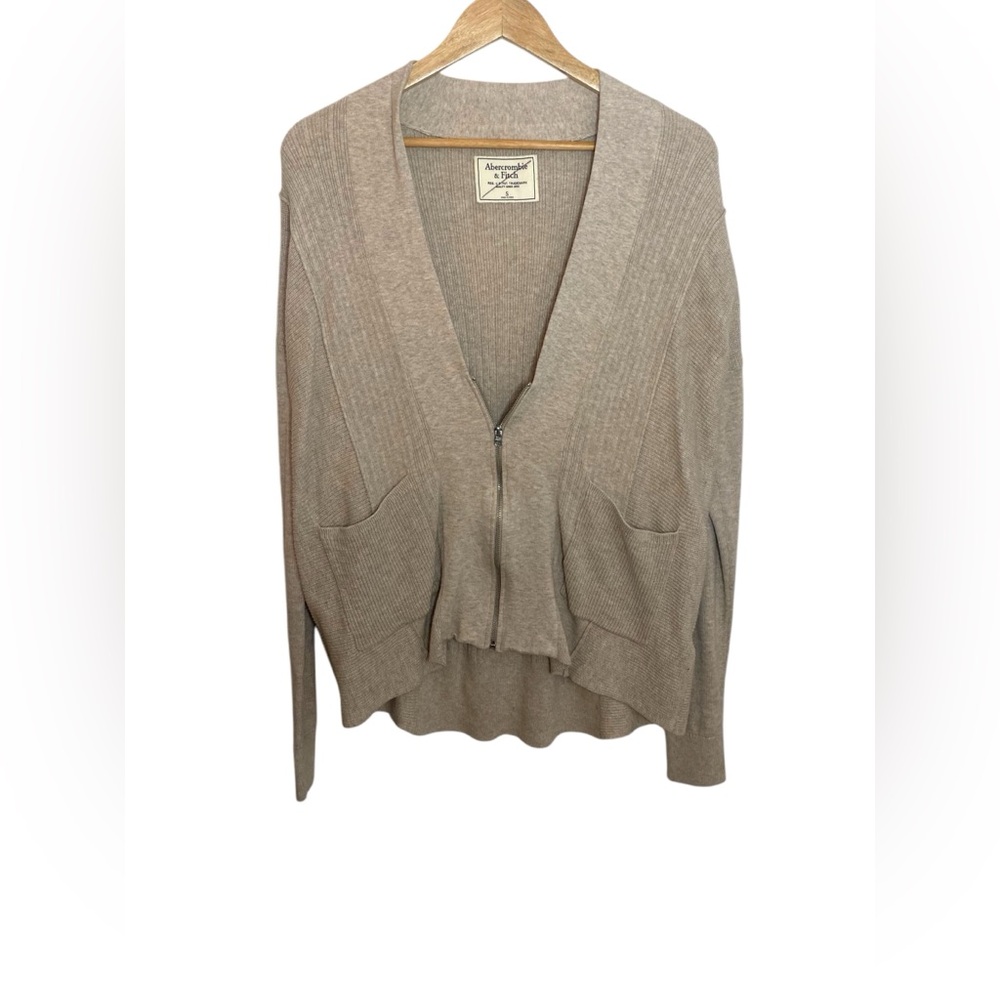 Abercrombie & Fitch |‎ small tan zip up lightweight cardigan